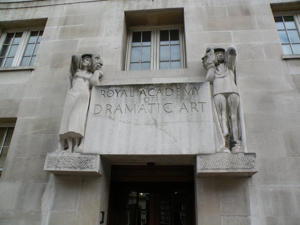  Entrée de la Royal Academy of Dramatic Art